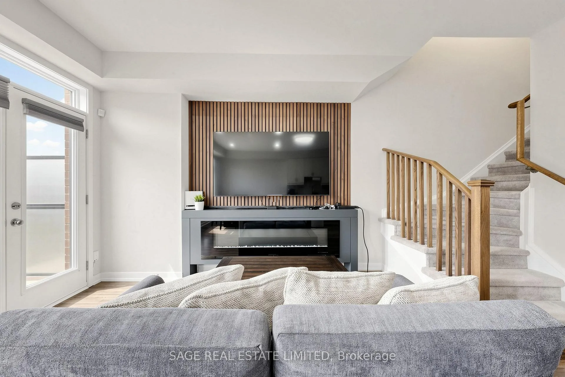 Photo 11 of 21 Lachine Street, Vaughan, Vaughan Grove — HOMEH