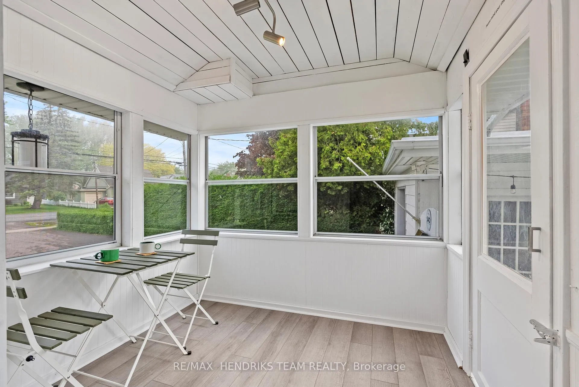 Photo 12 of 540 Niagara Street, St. Catharines, Vine/Linwell — HOMEH