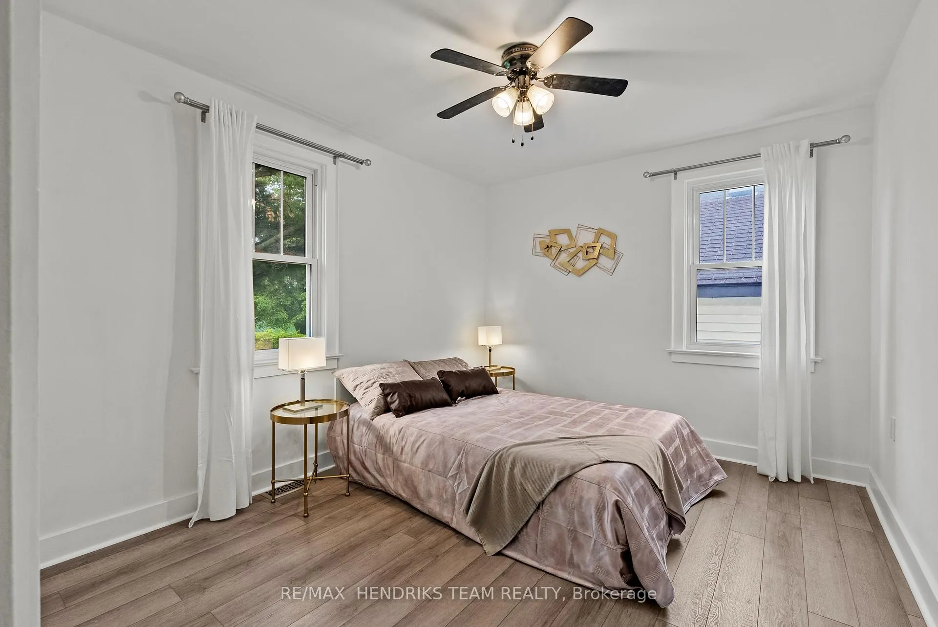 Photo 15 of 540 Niagara Street, St. Catharines, Vine/Linwell — HOMEH