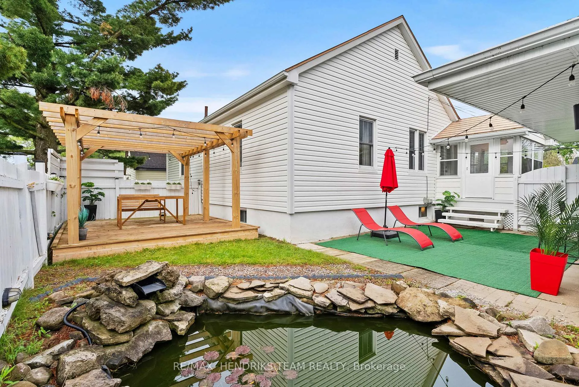 Photo 33 of 540 Niagara Street, St. Catharines, Vine/Linwell — HOMEH