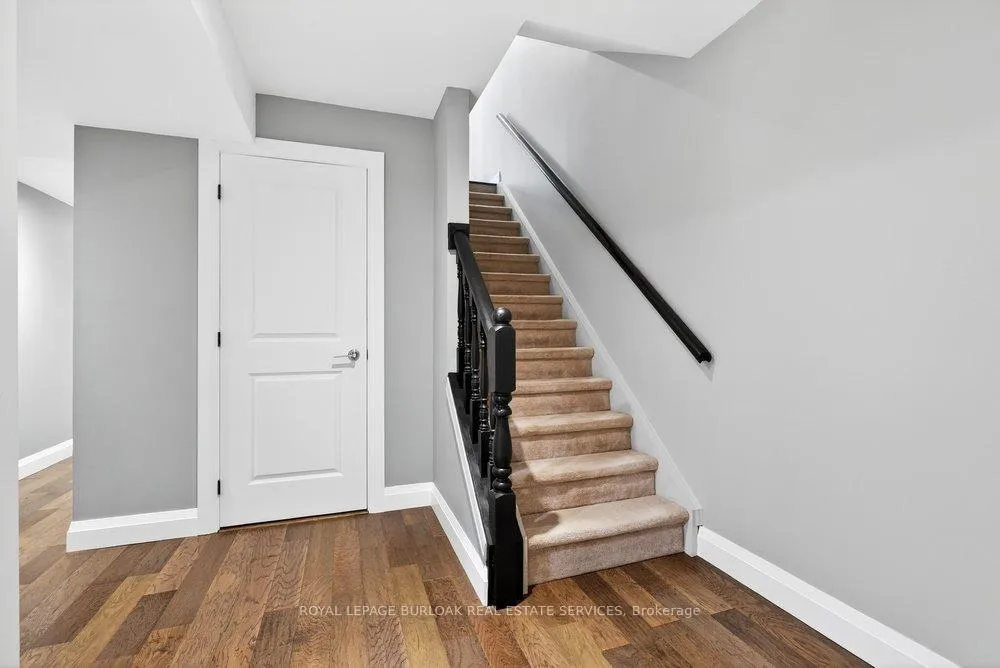 Photo 3 of Unit 409, 895 Maple Avenue, Burlington, Brant — HOMEH