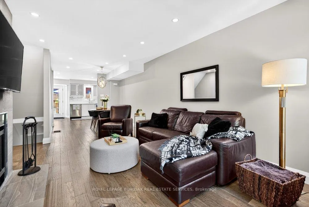 Photo 7 of Unit 409, 895 Maple Avenue, Burlington, Brant — HOMEH