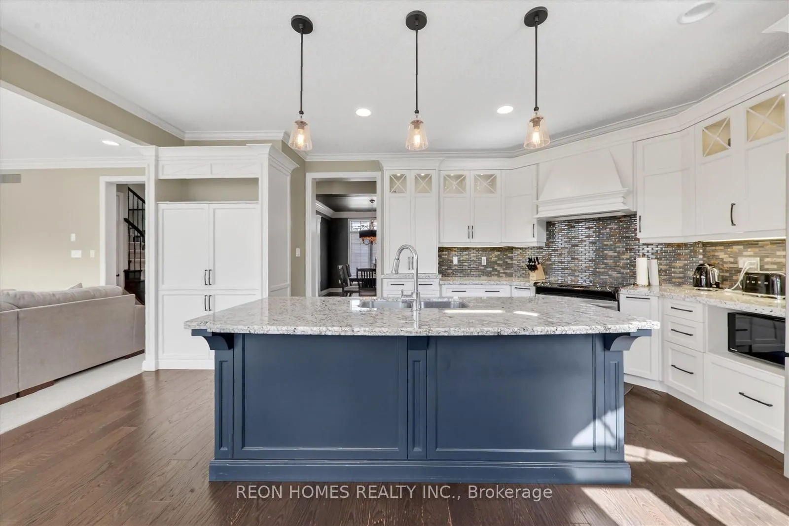Photo 10 of 2192 Callingham Drive, London, North R — HOMEH