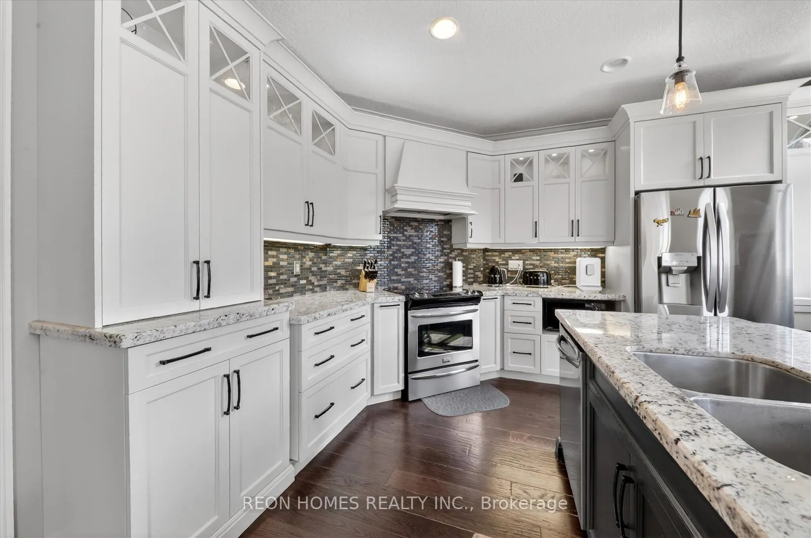 Photo 11 of 2192 Callingham Drive, London, North R — HOMEH