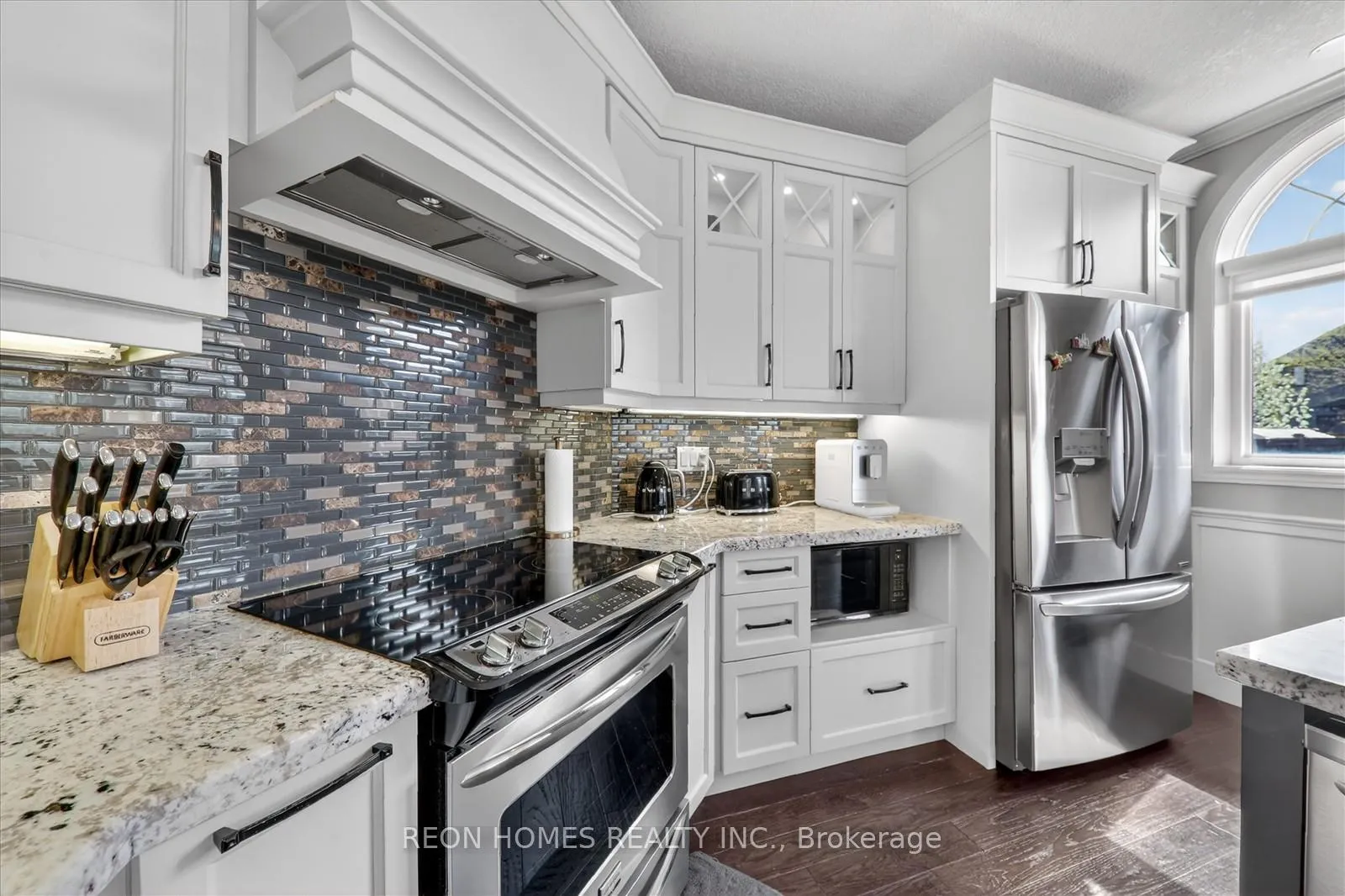 Photo 12 of 2192 Callingham Drive, London, North R — HOMEH