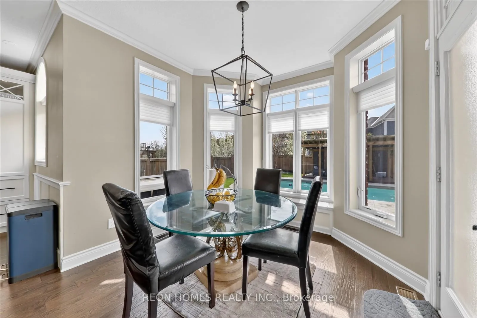 Photo 13 of 2192 Callingham Drive, London, North R — HOMEH