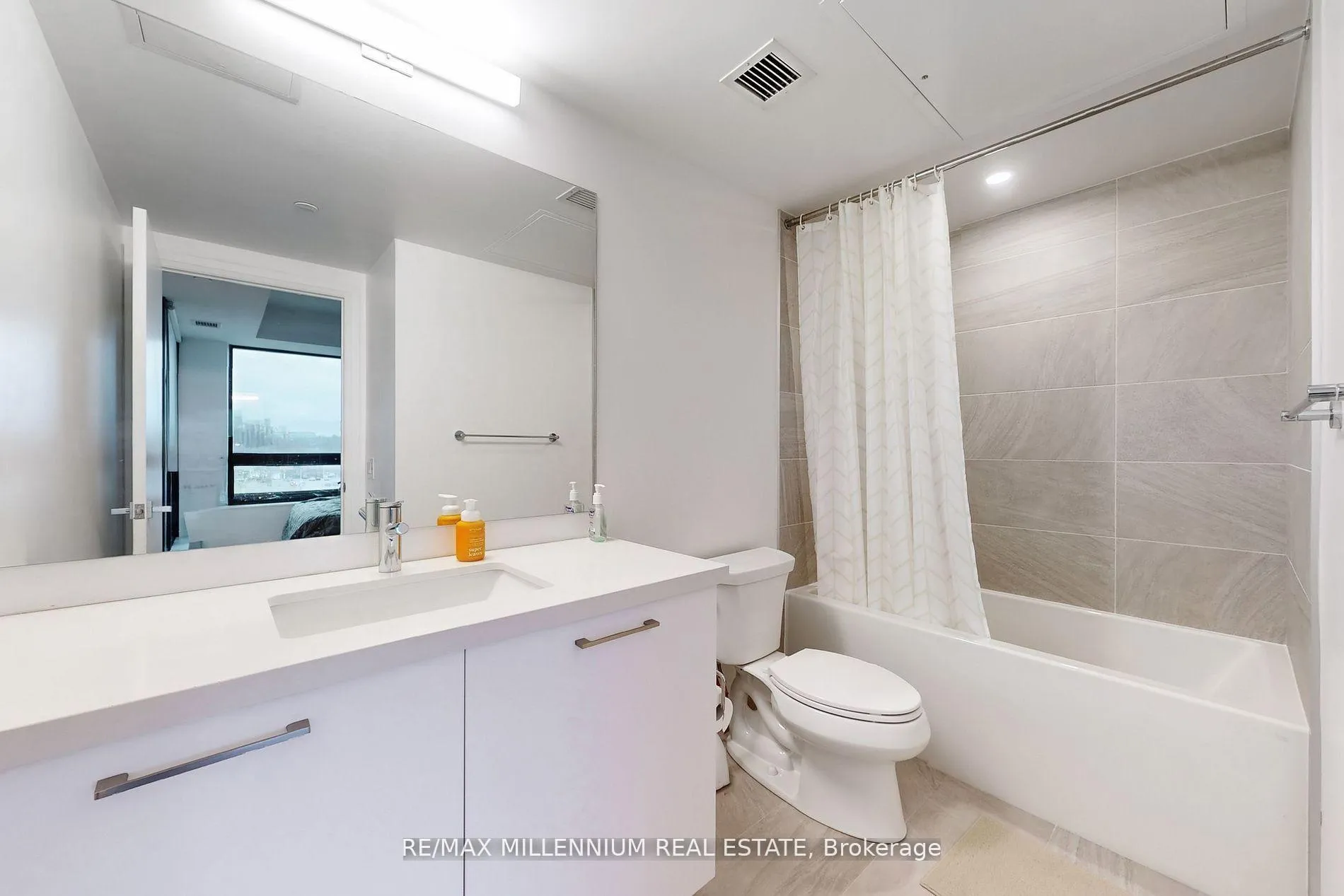 Photo 23 of Unit 520, 33 Frederick Todd Way, Toronto, Thorncliffe Park — HOMEH