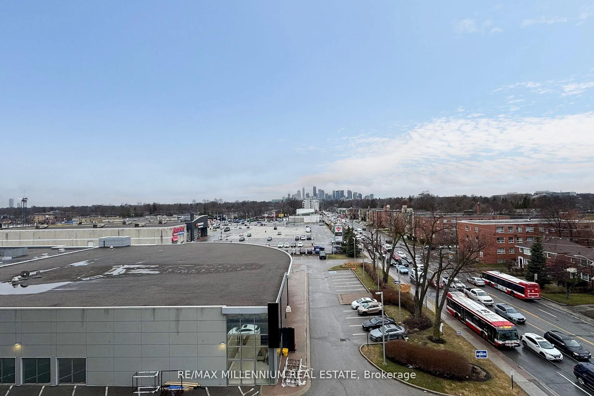 Photo 32 of Unit 520, 33 Frederick Todd Way, Toronto, Thorncliffe Park — HOMEH