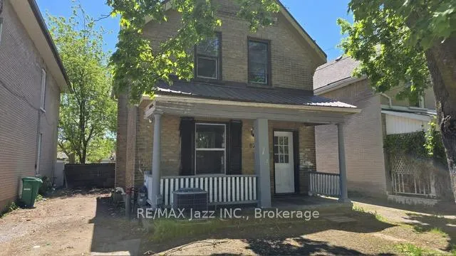 Front of 629 Brown Street