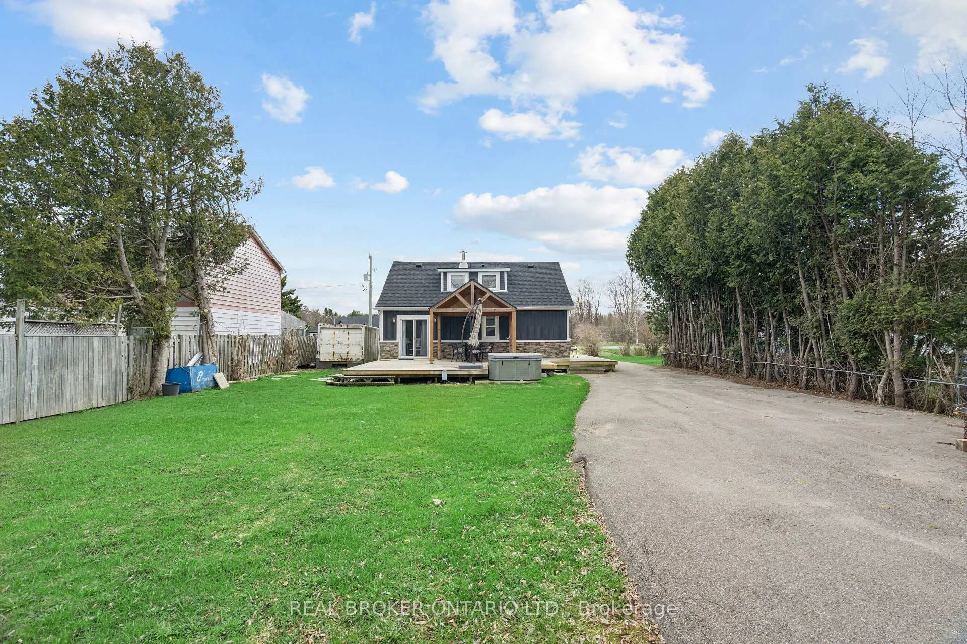 Photo 43 of 9488 Wellington Rd 124, Erin, Rural Erin — HOMEH