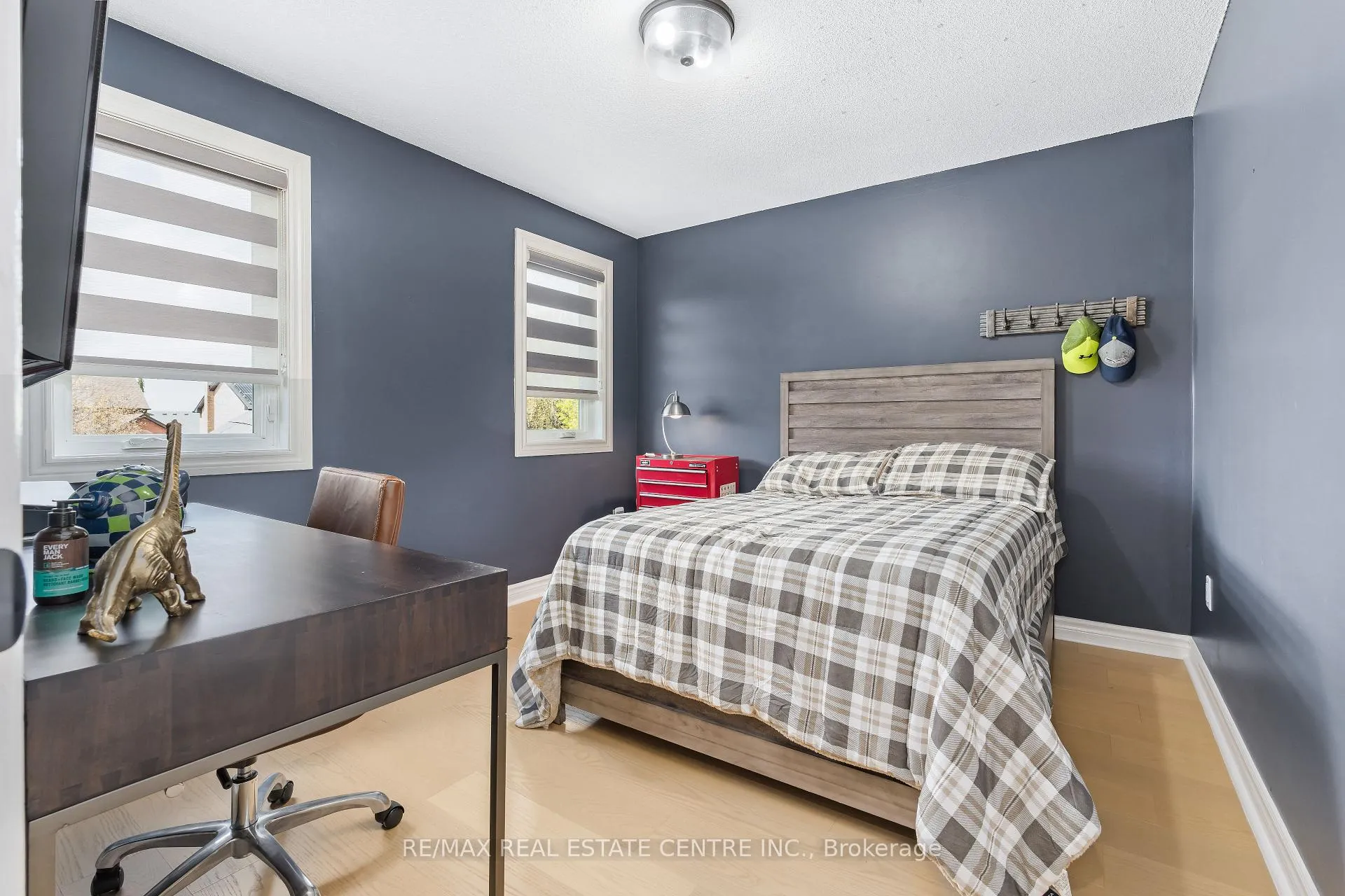 Photo 28 of 20 Nixon Crescent, Halton Hills, Georgetown — HOMEH