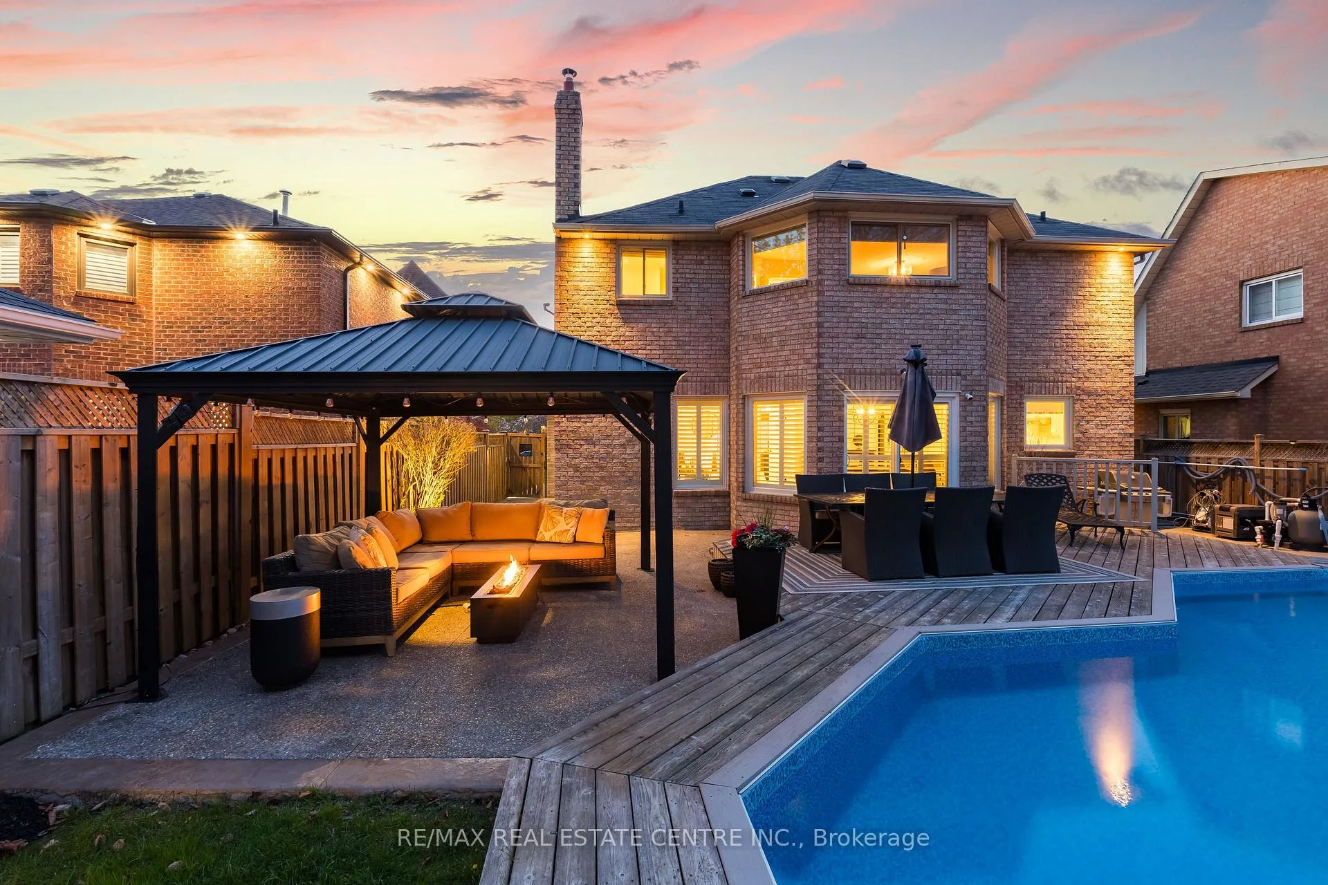 Photo 40 of 20 Nixon Crescent, Halton Hills, Georgetown — HOMEH
