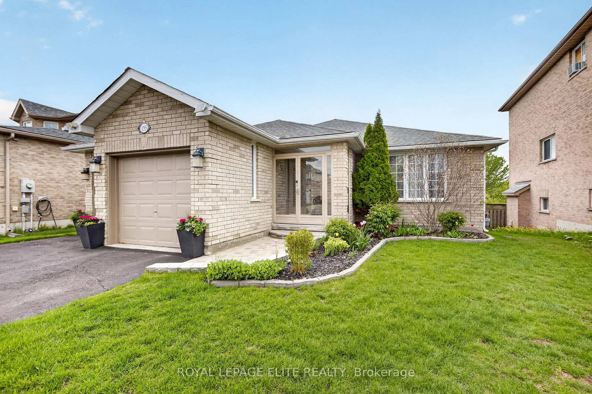 Photo 1 of 155 Pringle Drive, Barrie, Edgehill Drive — HOMEH