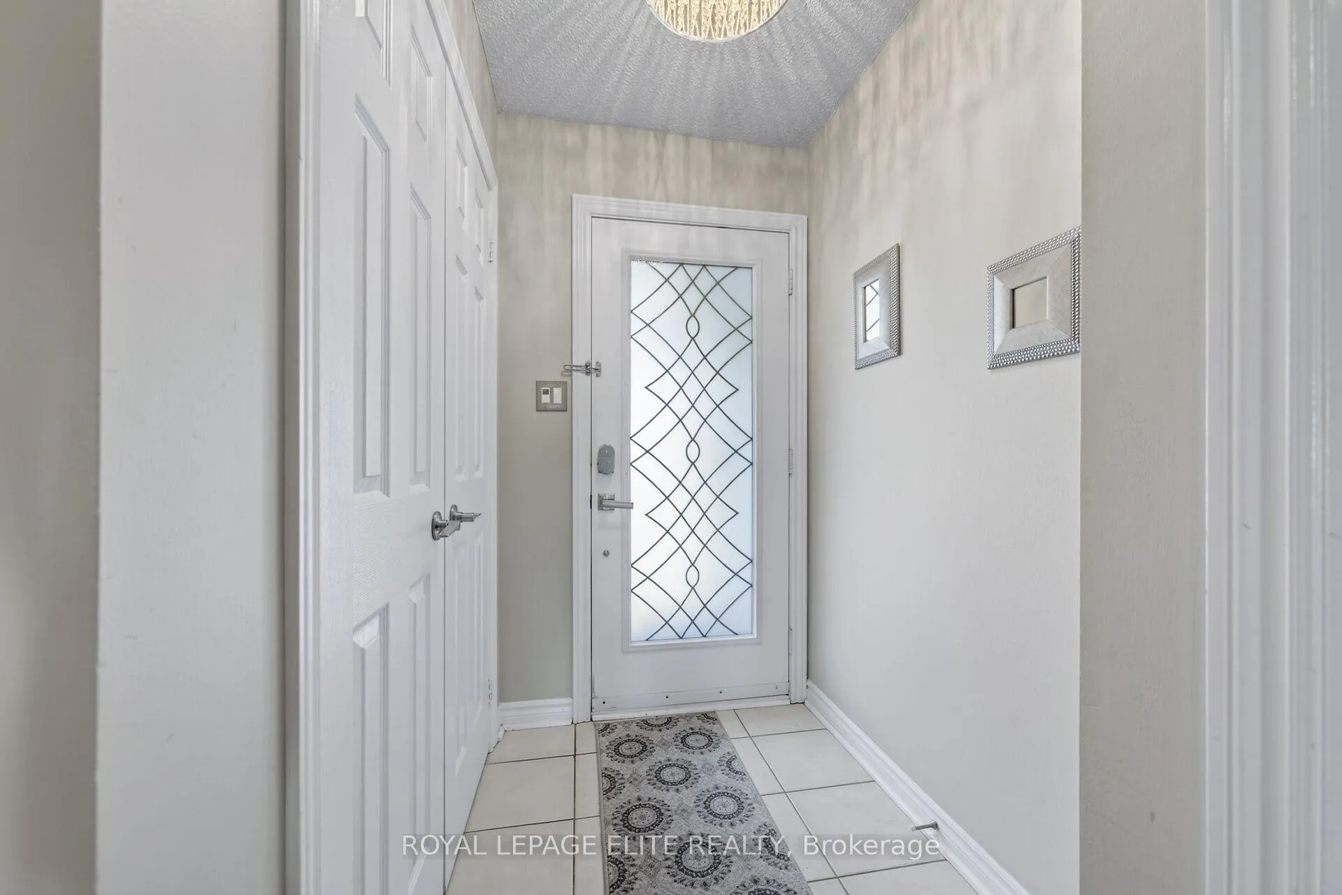 Photo 8 of 155 Pringle Drive, Barrie, Edgehill Drive — HOMEH