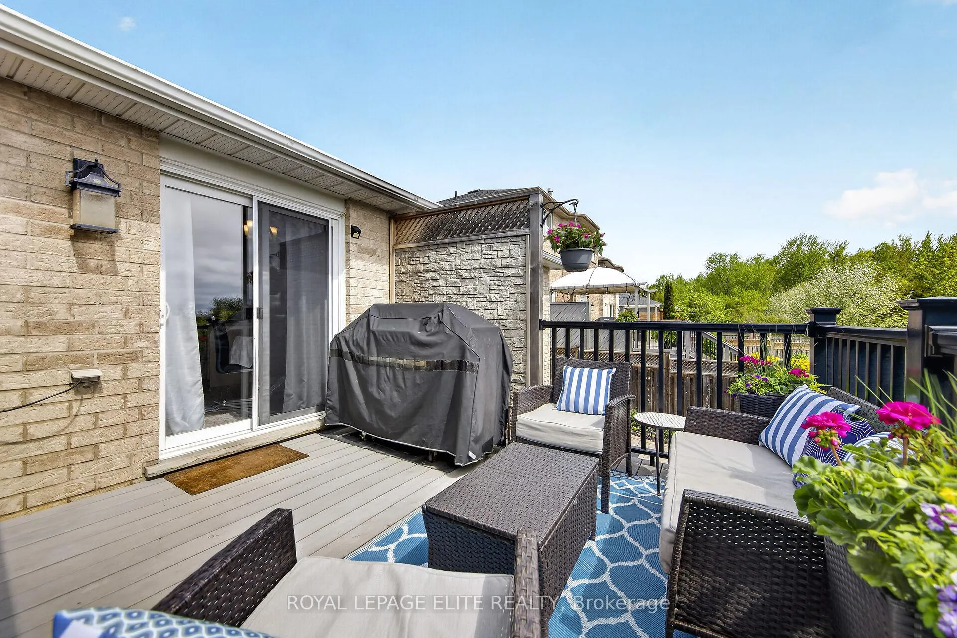 Photo 44 of 155 Pringle Drive, Barrie, Edgehill Drive — HOMEH