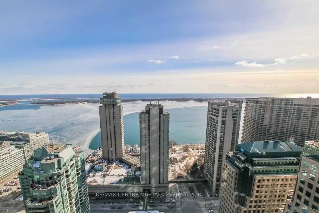 Photo 2 of Unit 4110, 33 Bay Street, Toronto, Waterfront Communities — HOMEH