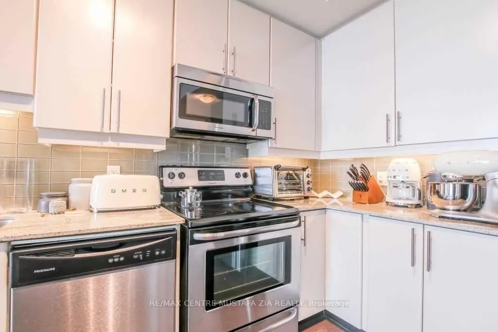 Photo 9 of Unit 4110, 33 Bay Street, Toronto, Waterfront Communities — HOMEH