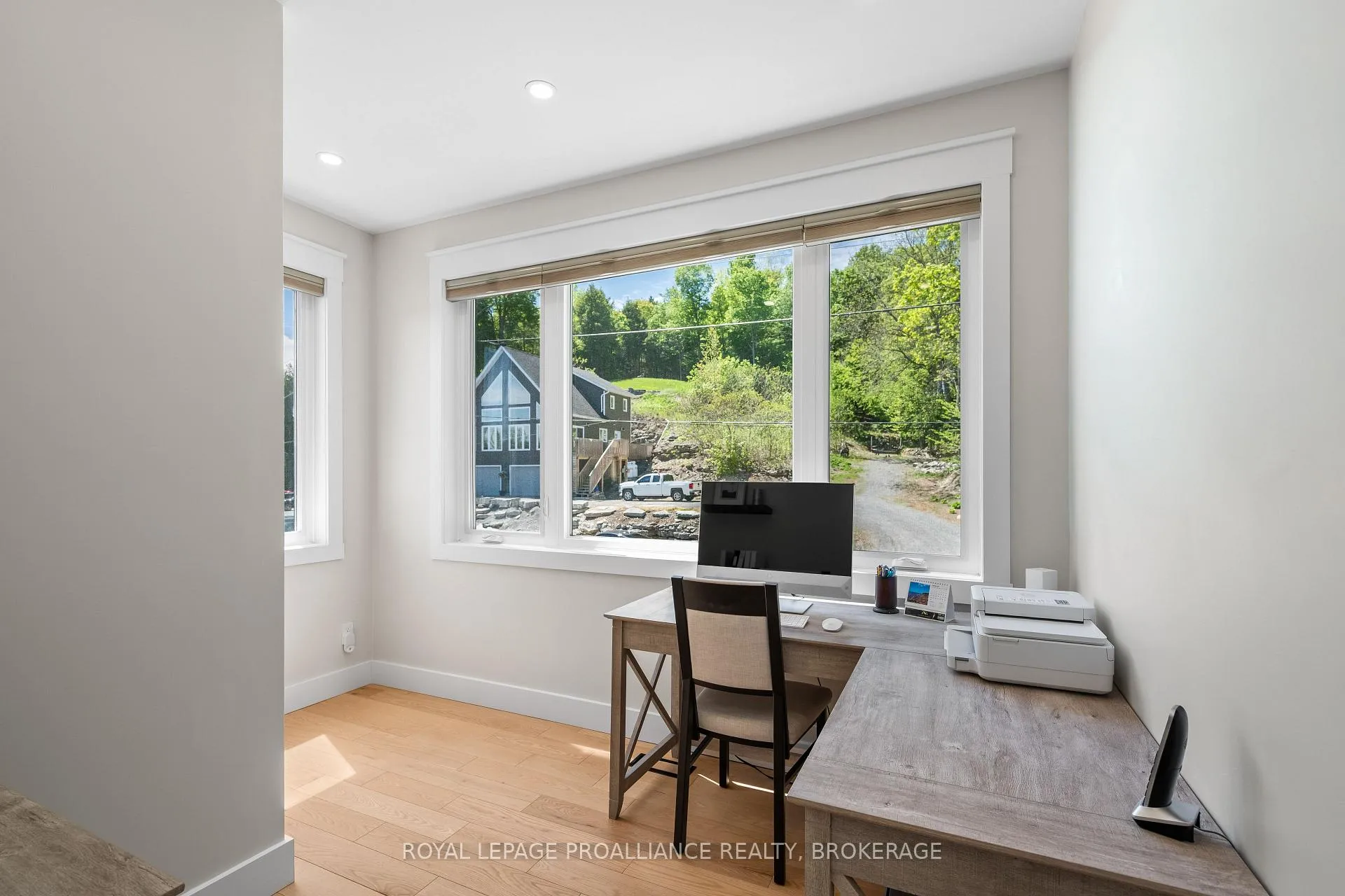 Photo 20 of 3370 Loughborough Drive, Kingston, City North of 401 — HOMEH