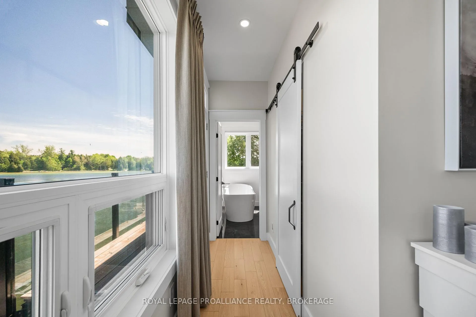 Photo 27 of 3370 Loughborough Drive, Kingston, City North of 401 — HOMEH