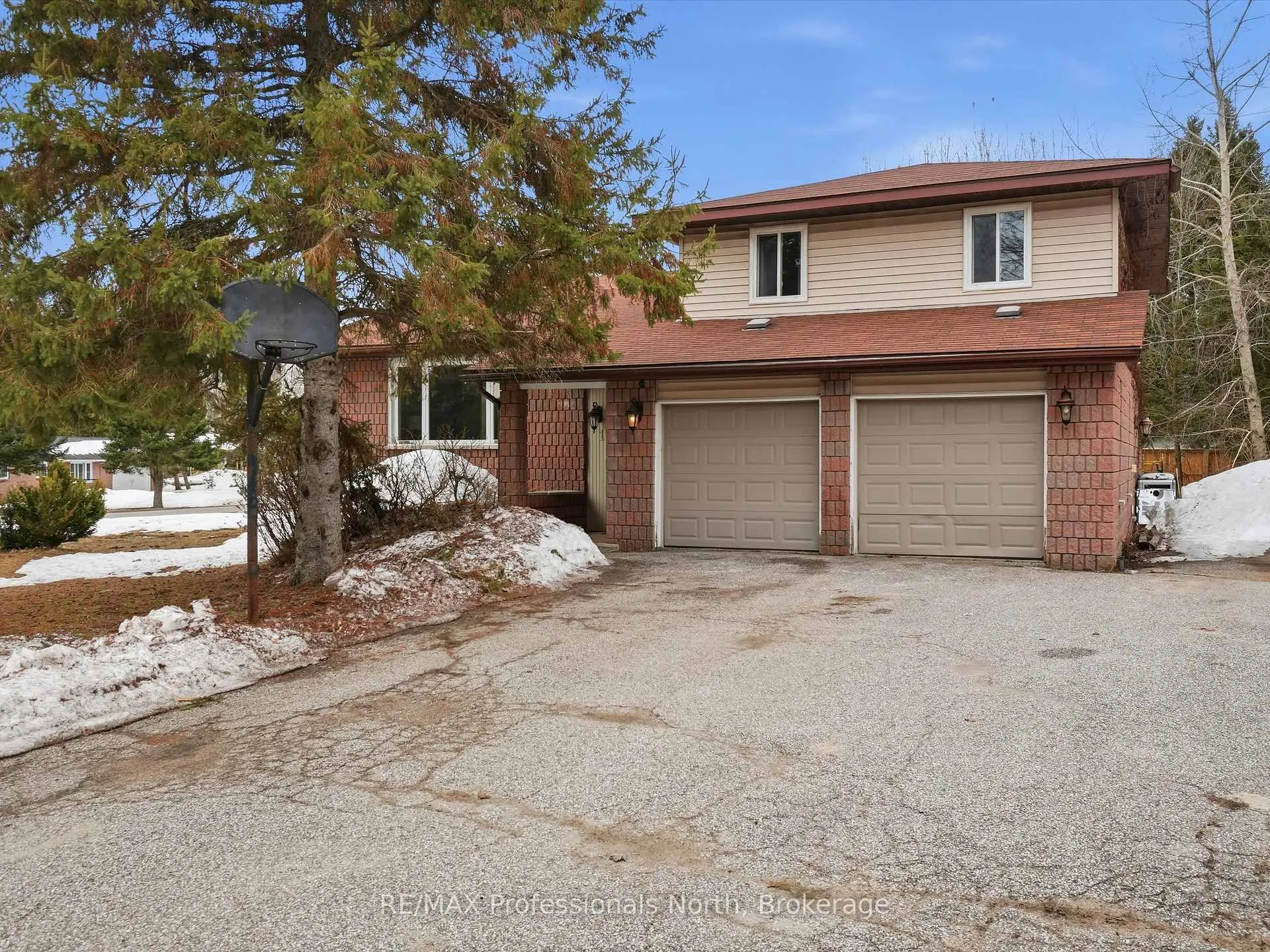Photo 35 of 1 Glendale Road, Bracebridge, Monck (Bracebridge) — HOMEH