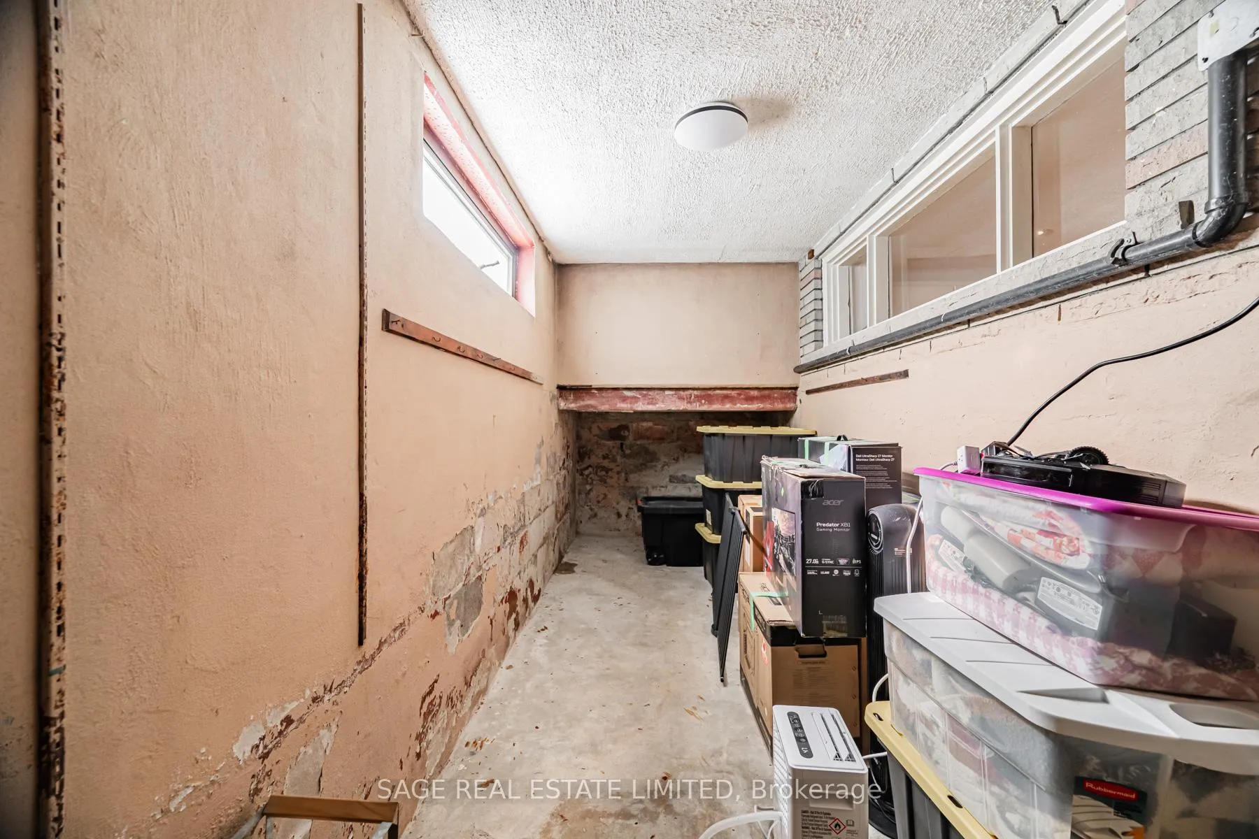 Photo 36 of 39A Uxbridge Avenue, Toronto, Weston-Pellam Park — HOMEH