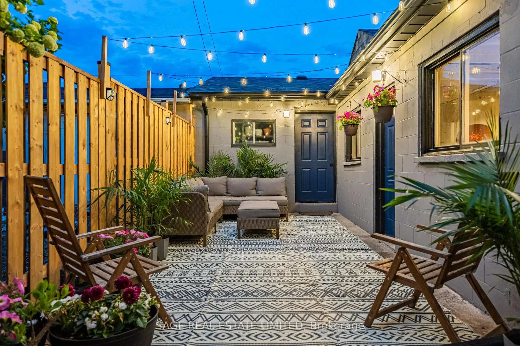 Photo 44 of 39A Uxbridge Avenue, Toronto, Weston-Pellam Park — HOMEH
