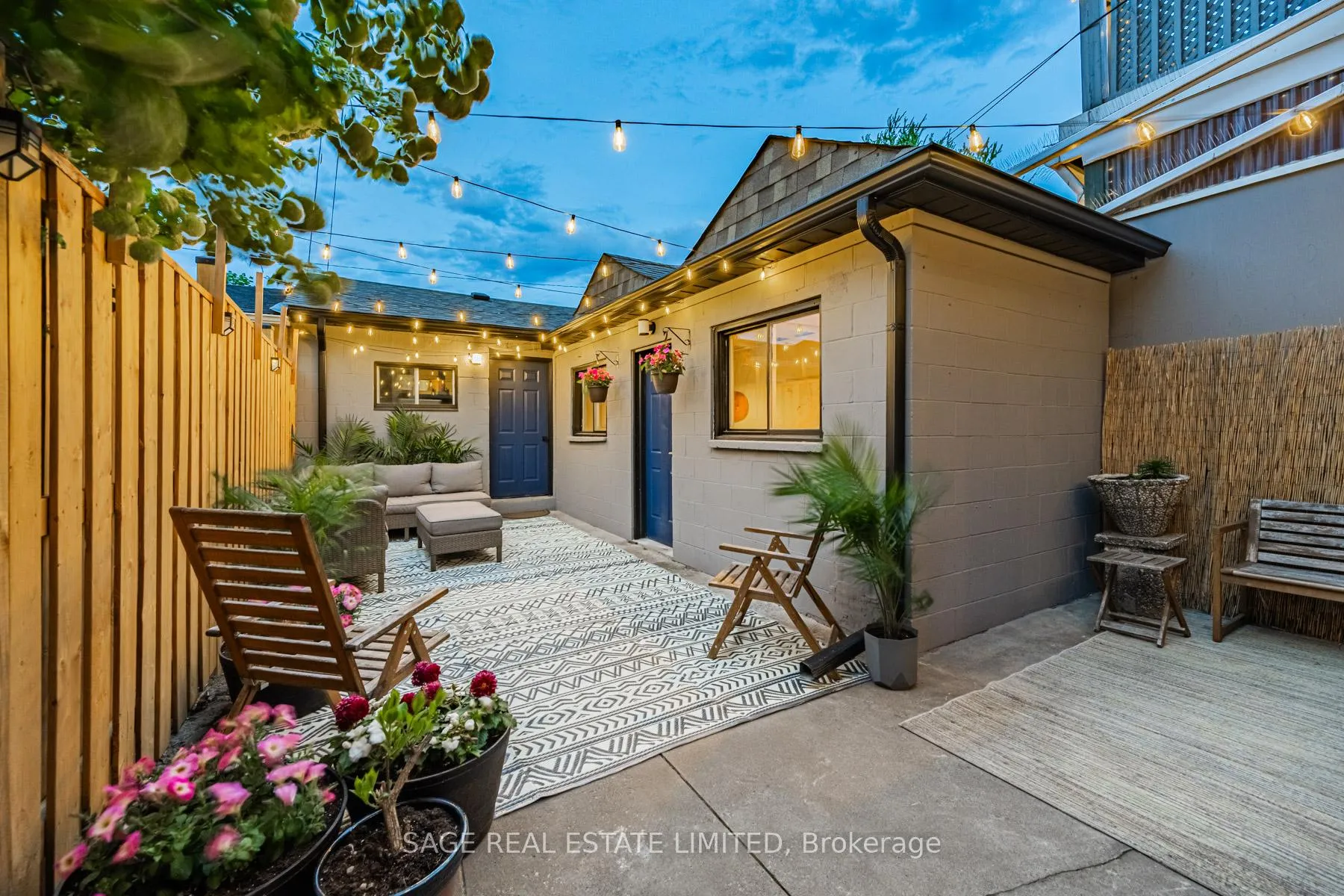 Photo 45 of 39A Uxbridge Avenue, Toronto, Weston-Pellam Park — HOMEH