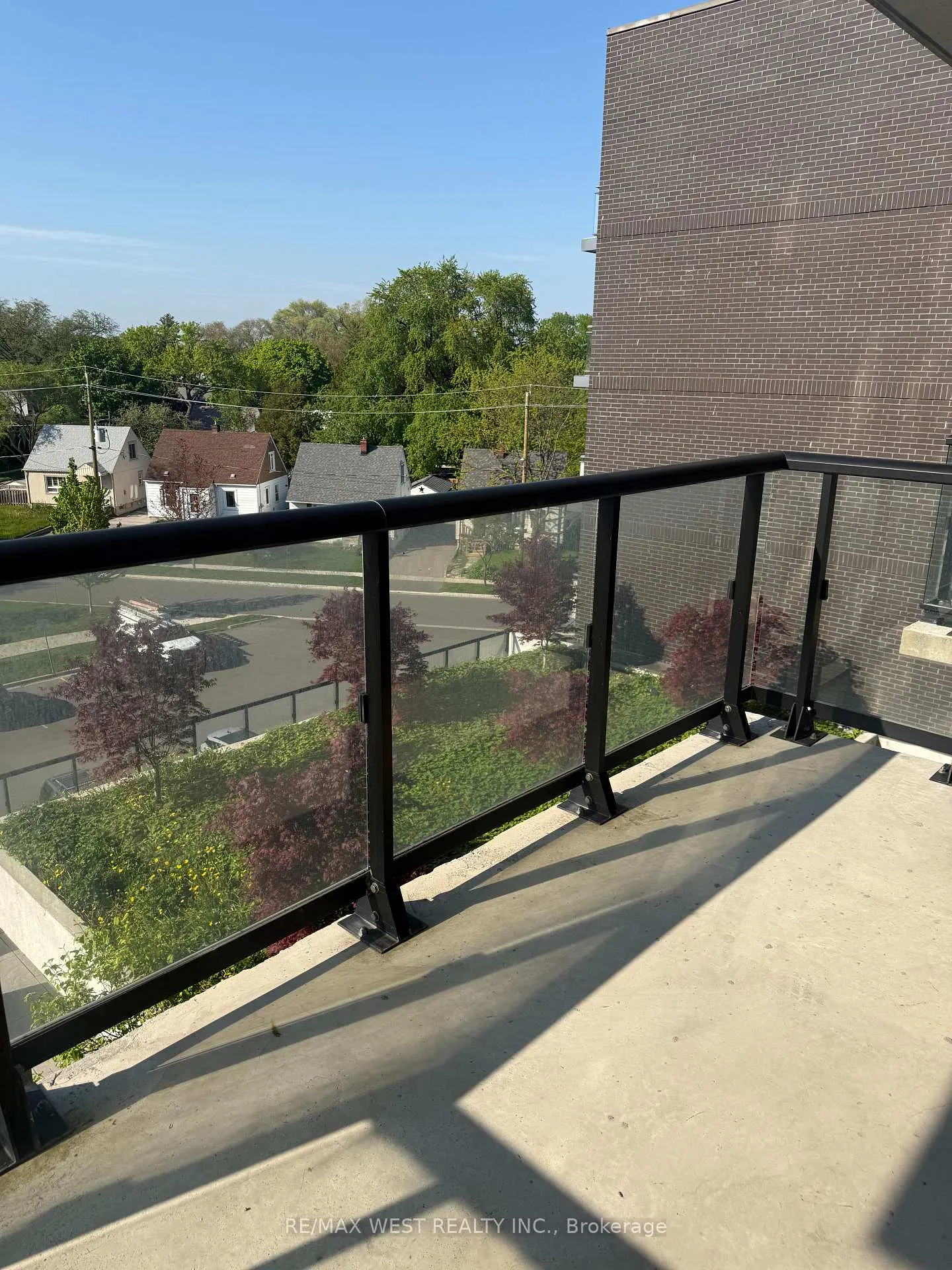 Photo 17 of Unit 407, 7 Smith Crescent, Etobicoke, Stonegate-Queensway — HOMEH