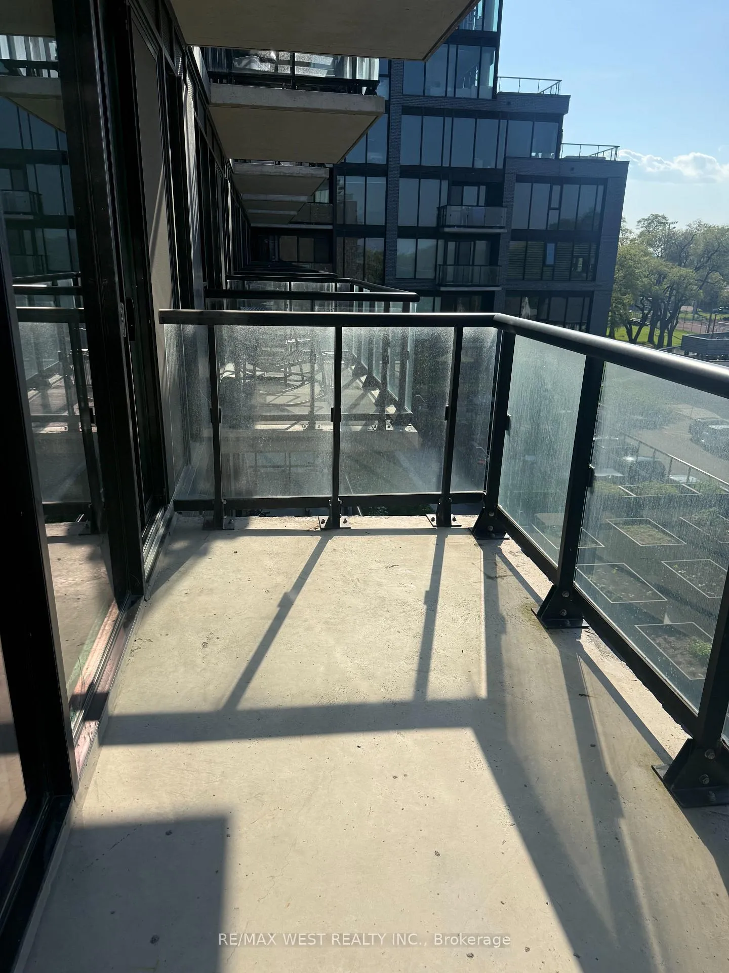 Photo 20 of Unit 407, 7 Smith Crescent, Etobicoke, Stonegate-Queensway — HOMEH