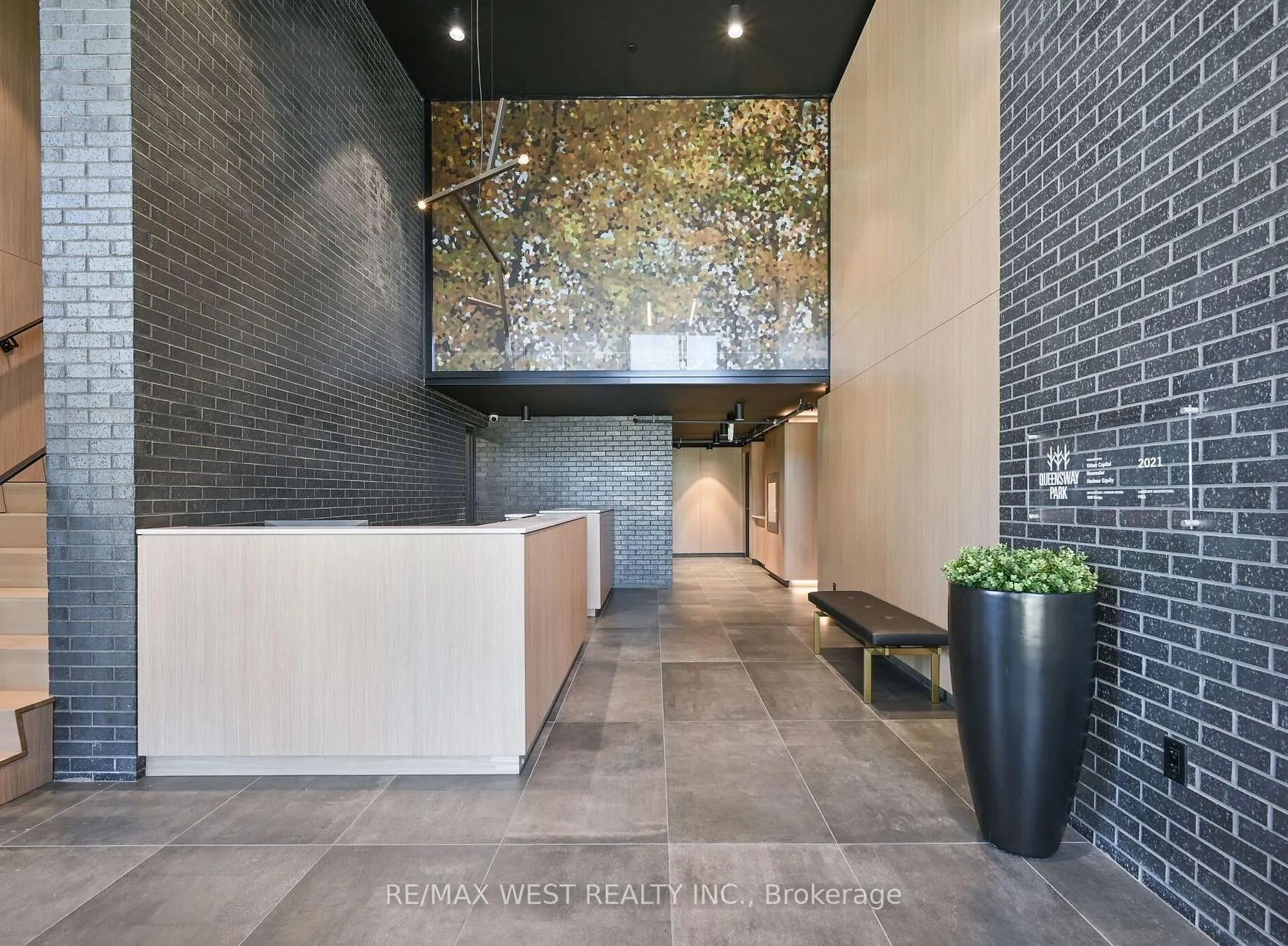 Photo 22 of Unit 407, 7 Smith Crescent, Etobicoke, Stonegate-Queensway — HOMEH