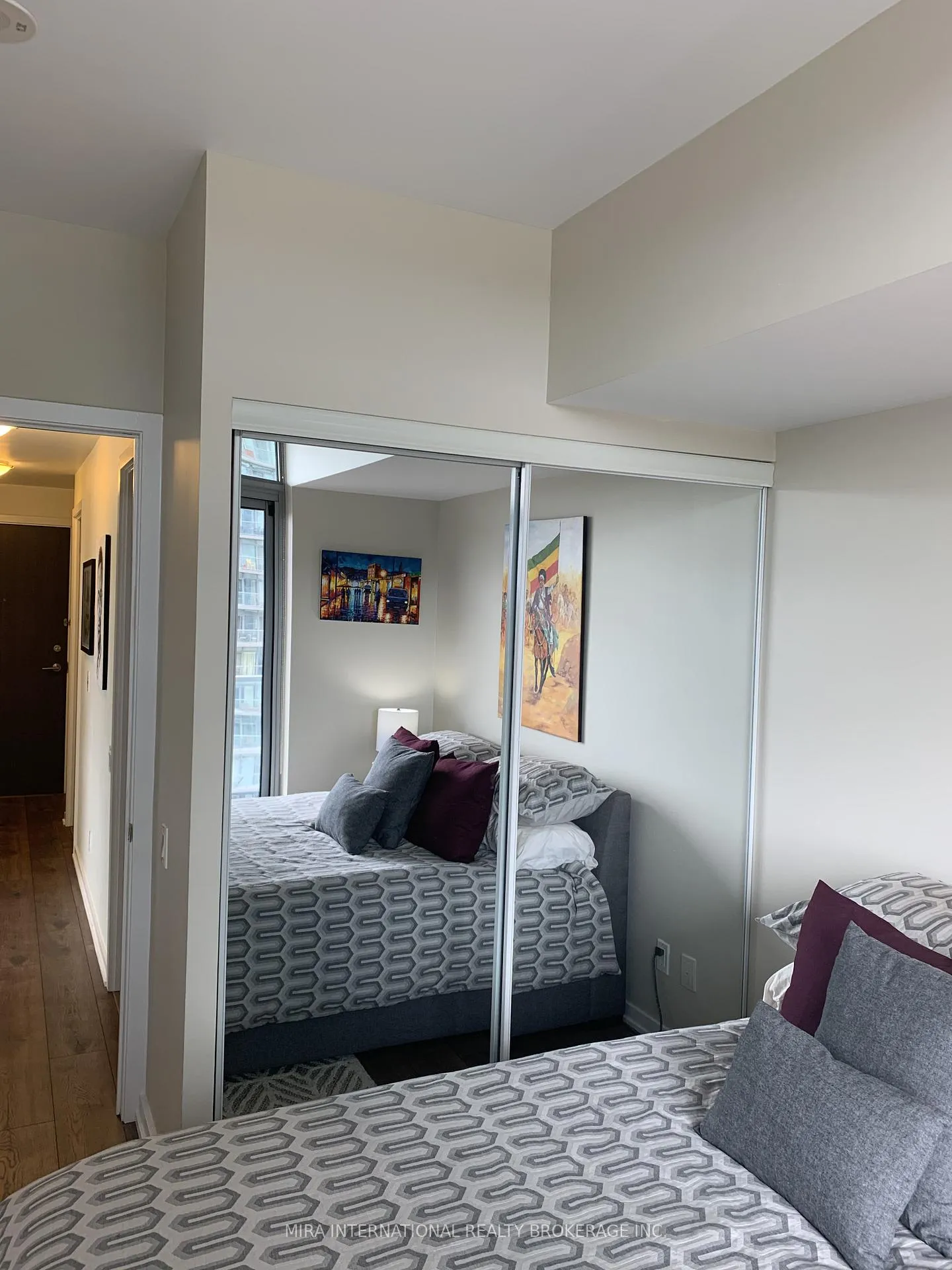 Photo 4 of Unit 1313, 103 The Queensway Avenue, Toronto, High Park-Swansea — HOMEH