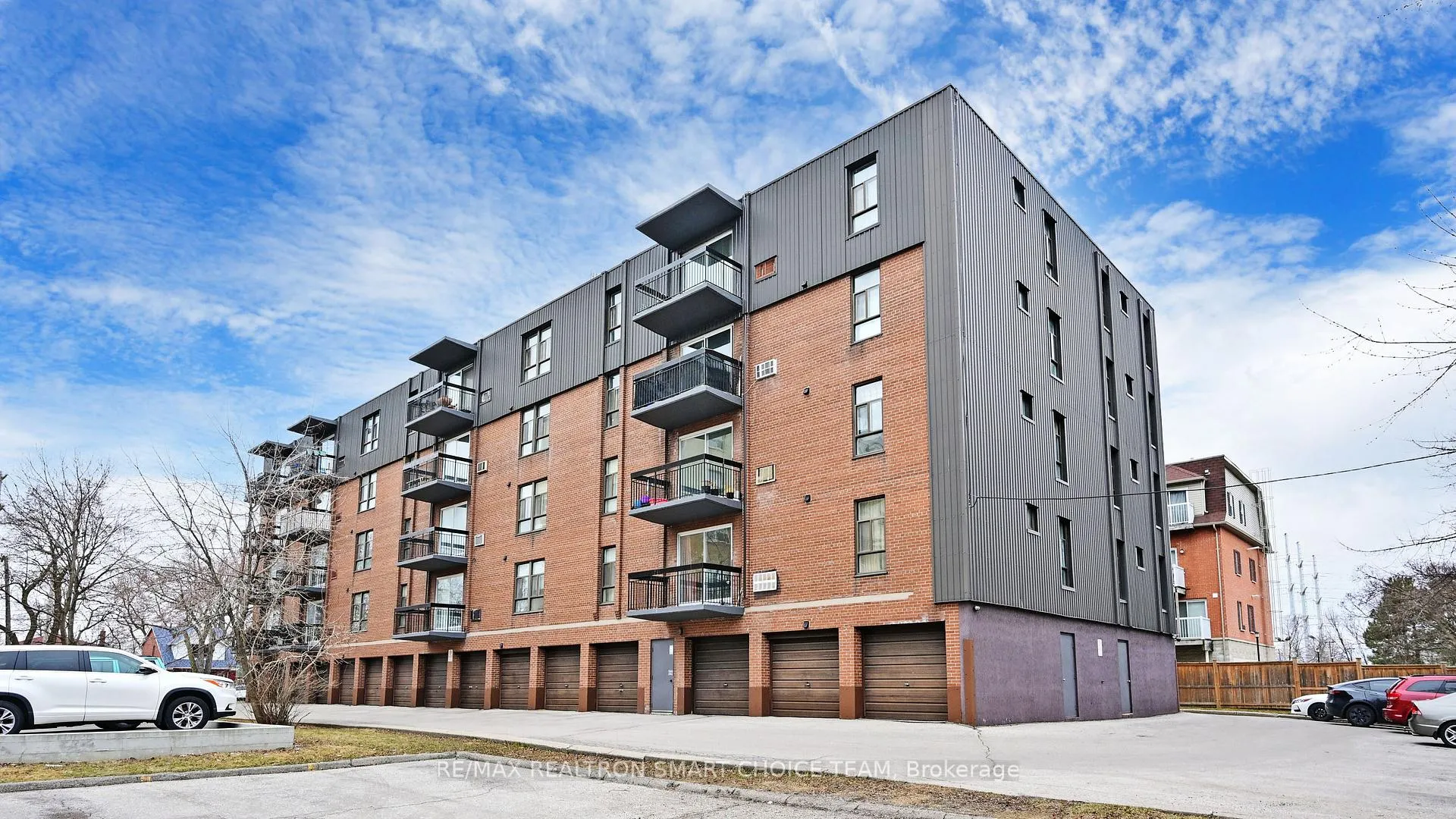 Front of Unit 505, 895 Kennedy Road