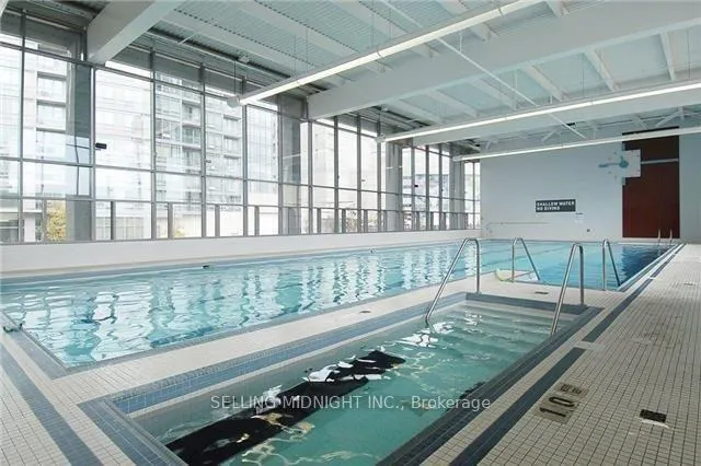 Photo 3 of Unit 3609, 5 Mariner Terrace, Toronto, Waterfront Communities — HOMEH