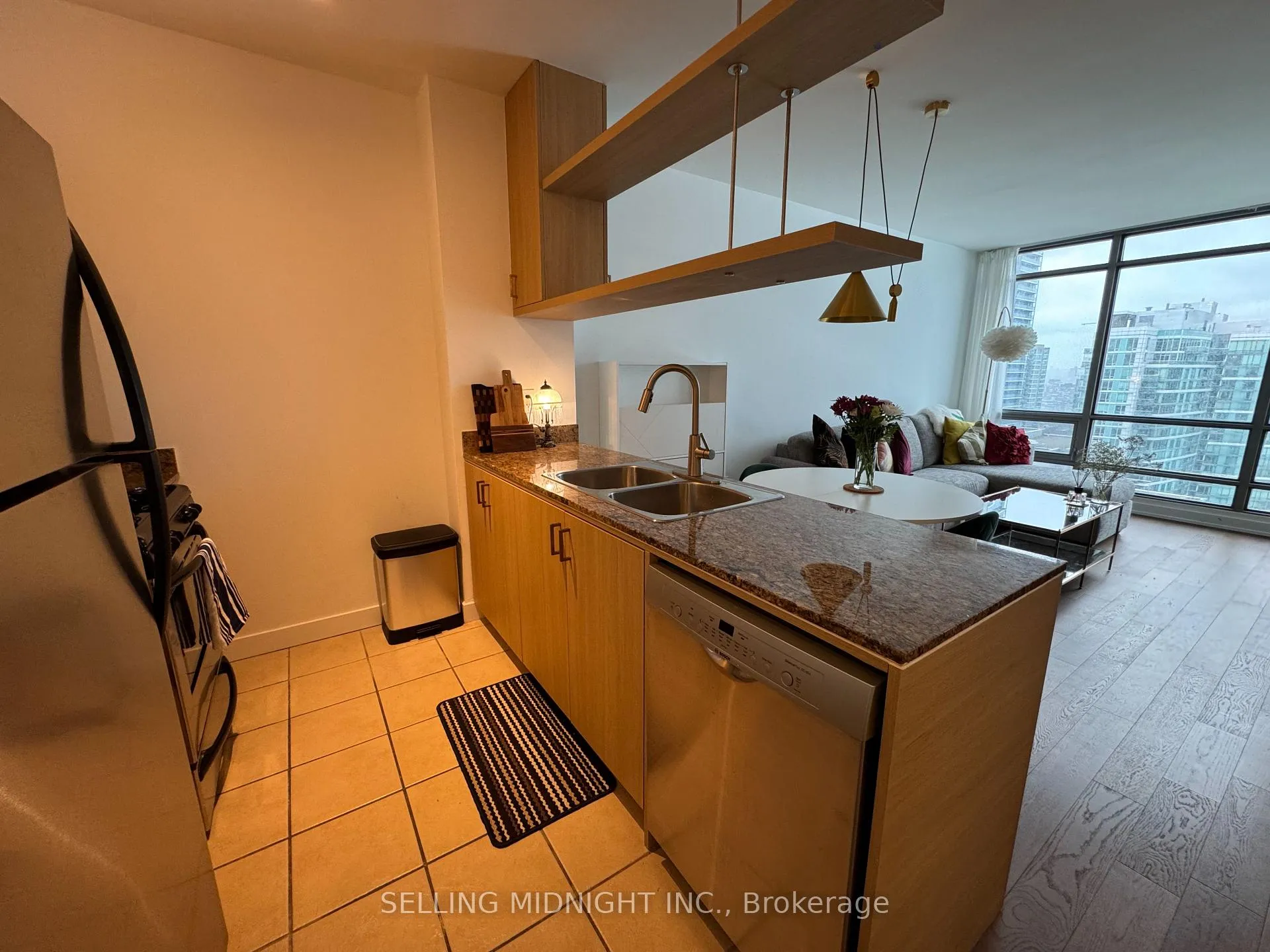 Photo 9 of Unit 3609, 5 Mariner Terrace, Toronto, Waterfront Communities — HOMEH