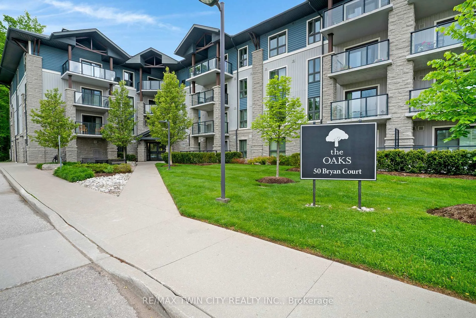 Photo 1 of Unit LL06, 50 Bryan Court, Kitchener, Grand River South — HOMEH