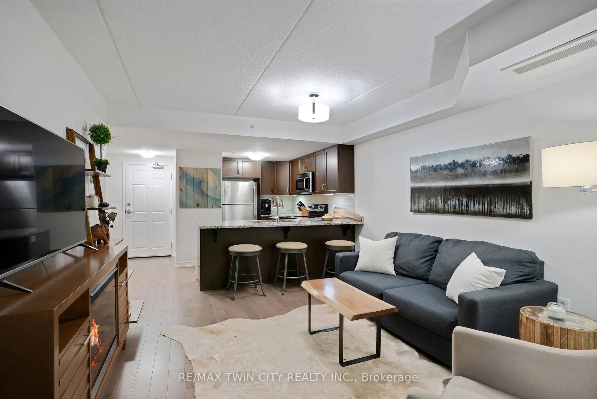 Photo 17 of Unit LL06, 50 Bryan Court, Kitchener, Grand River South — HOMEH