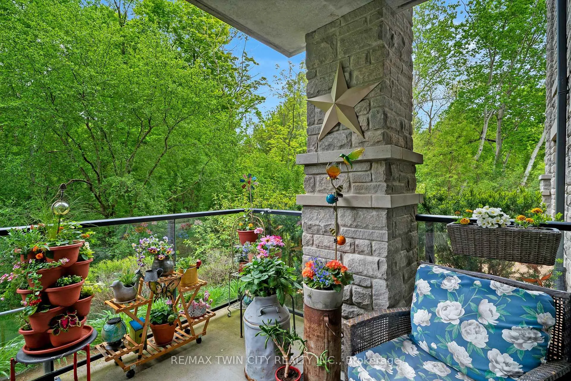 Photo 27 of Unit LL06, 50 Bryan Court, Kitchener, Grand River South — HOMEH