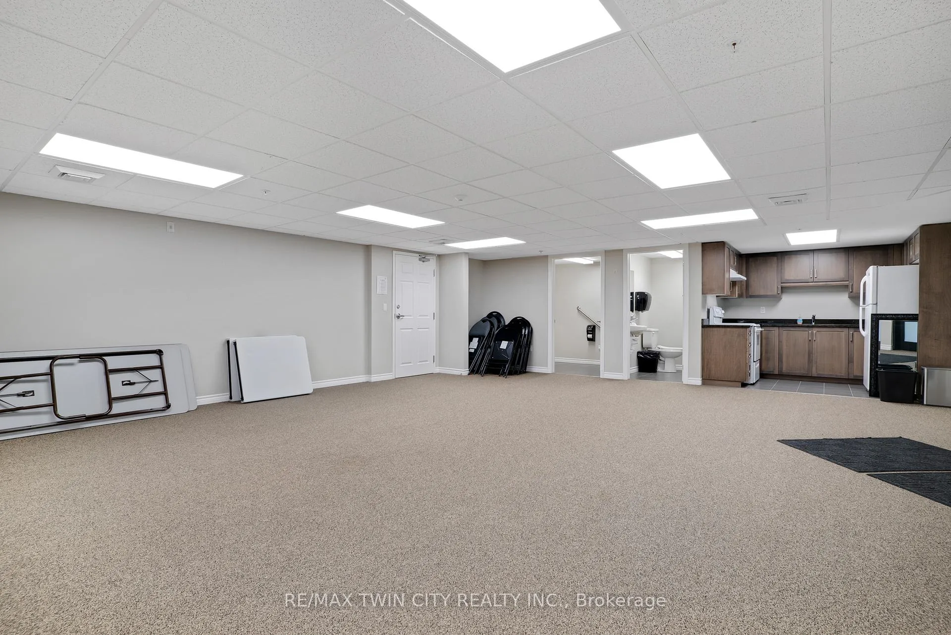 Photo 35 of Unit LL06, 50 Bryan Court, Kitchener, Grand River South — HOMEH