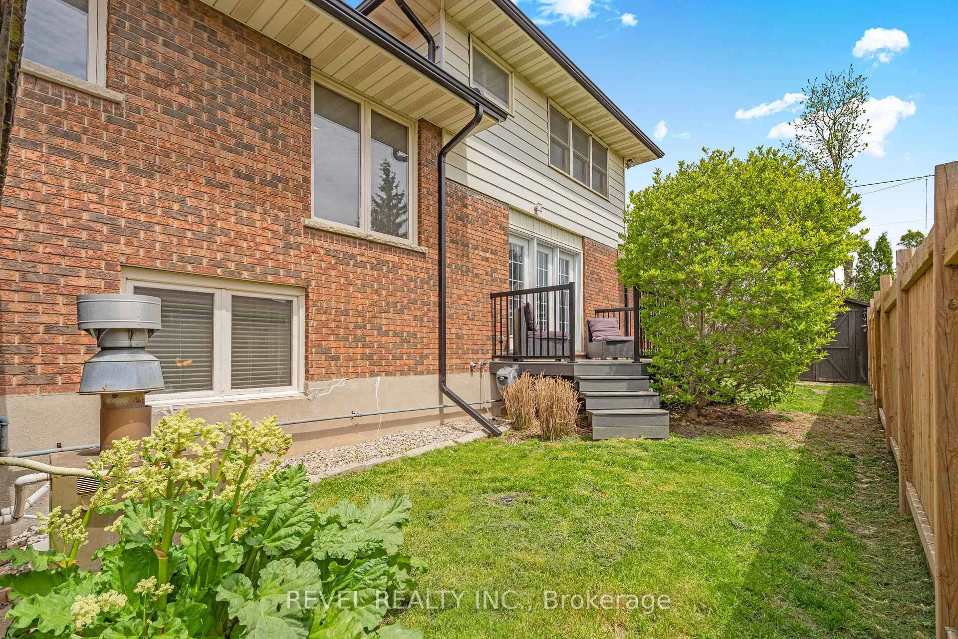 Photo 39 of 9 High Crest Lane W, Woolwich — HOMEH