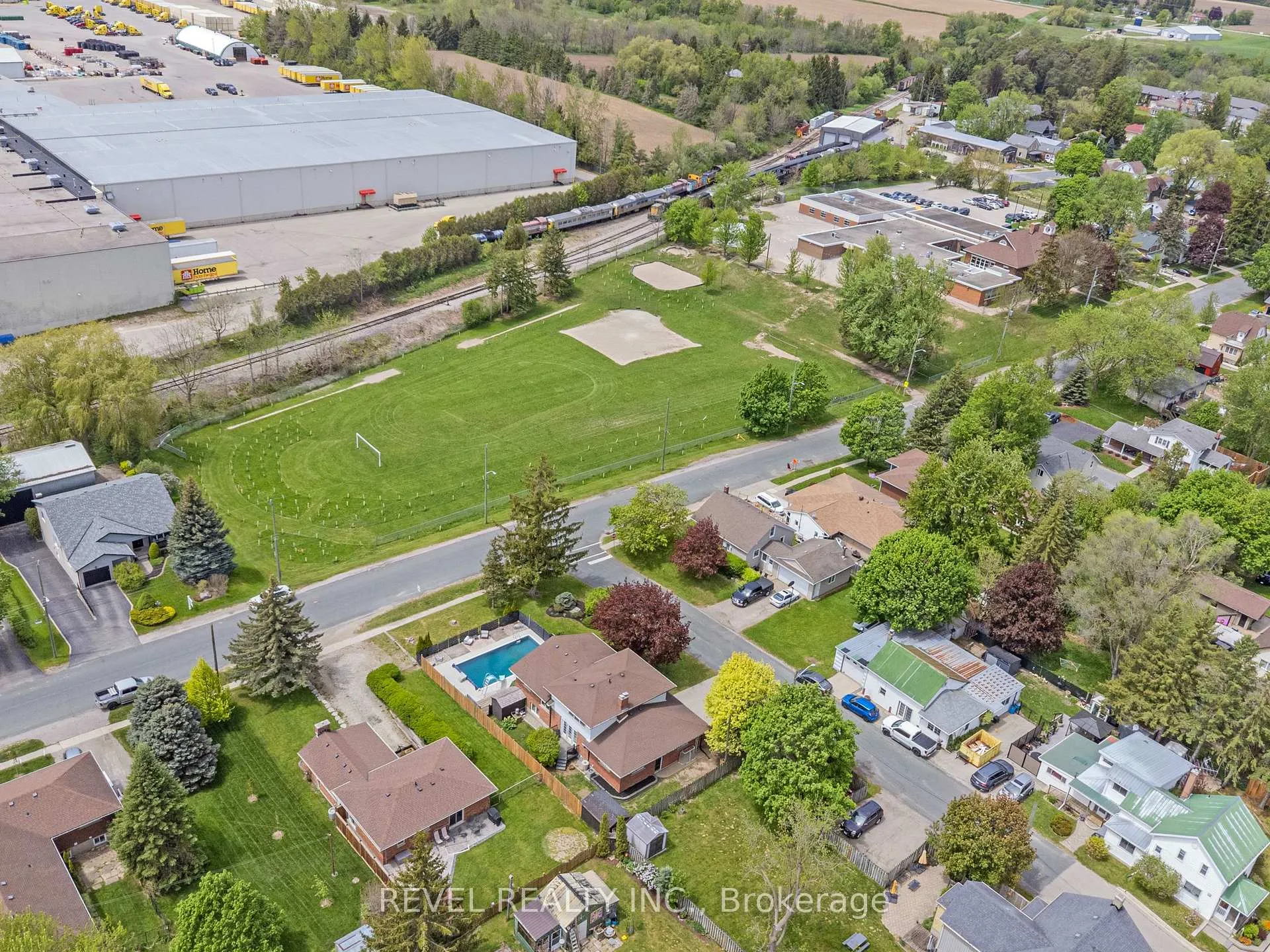 Photo 42 of 9 High Crest Lane W, Woolwich — HOMEH