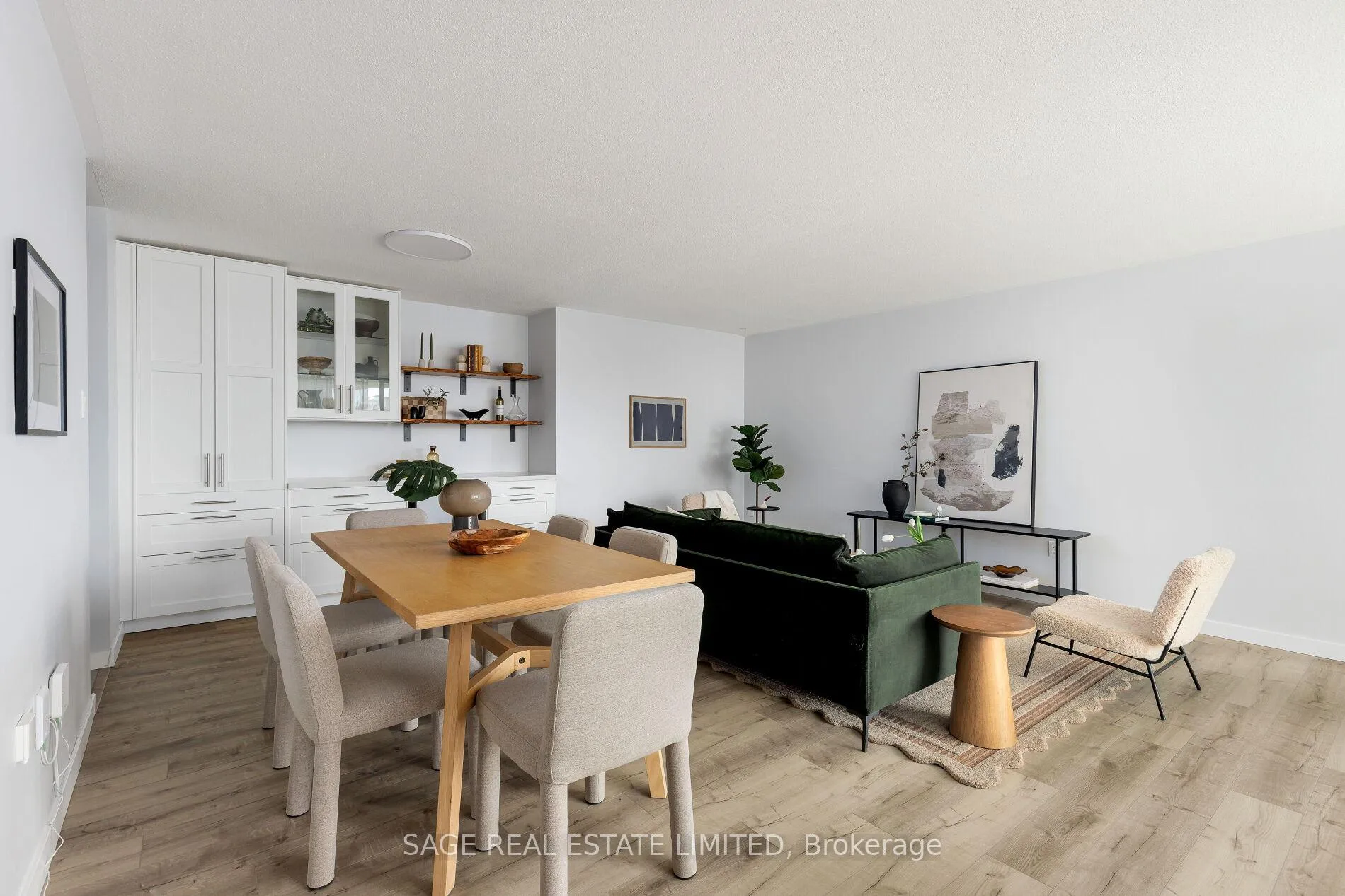 Photo 4 of Unit 510, 61 Richview Road, Etobicoke, Humber Heights — HOMEH
