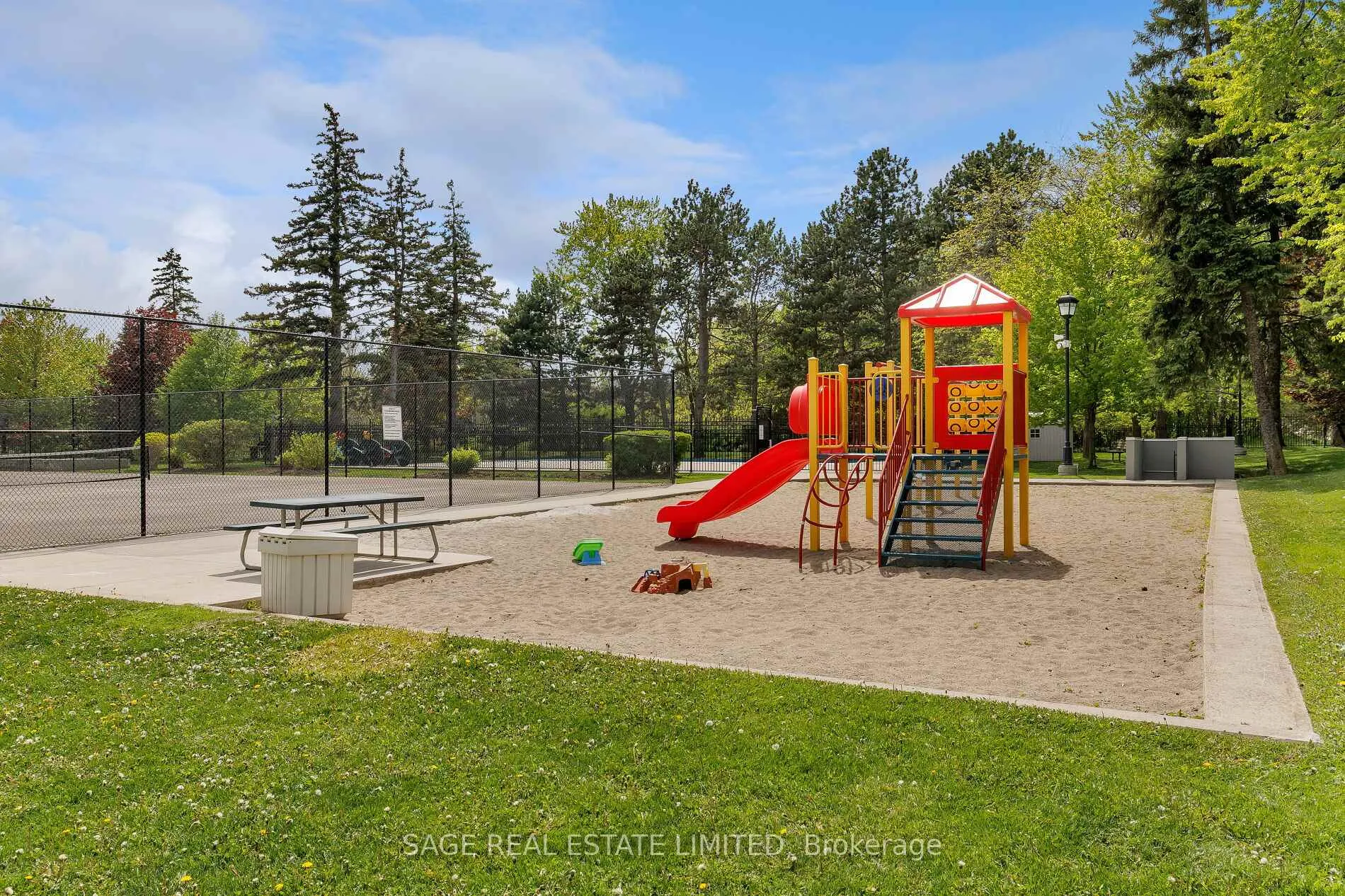 Photo 41 of Unit 510, 61 Richview Road, Etobicoke, Humber Heights — HOMEH