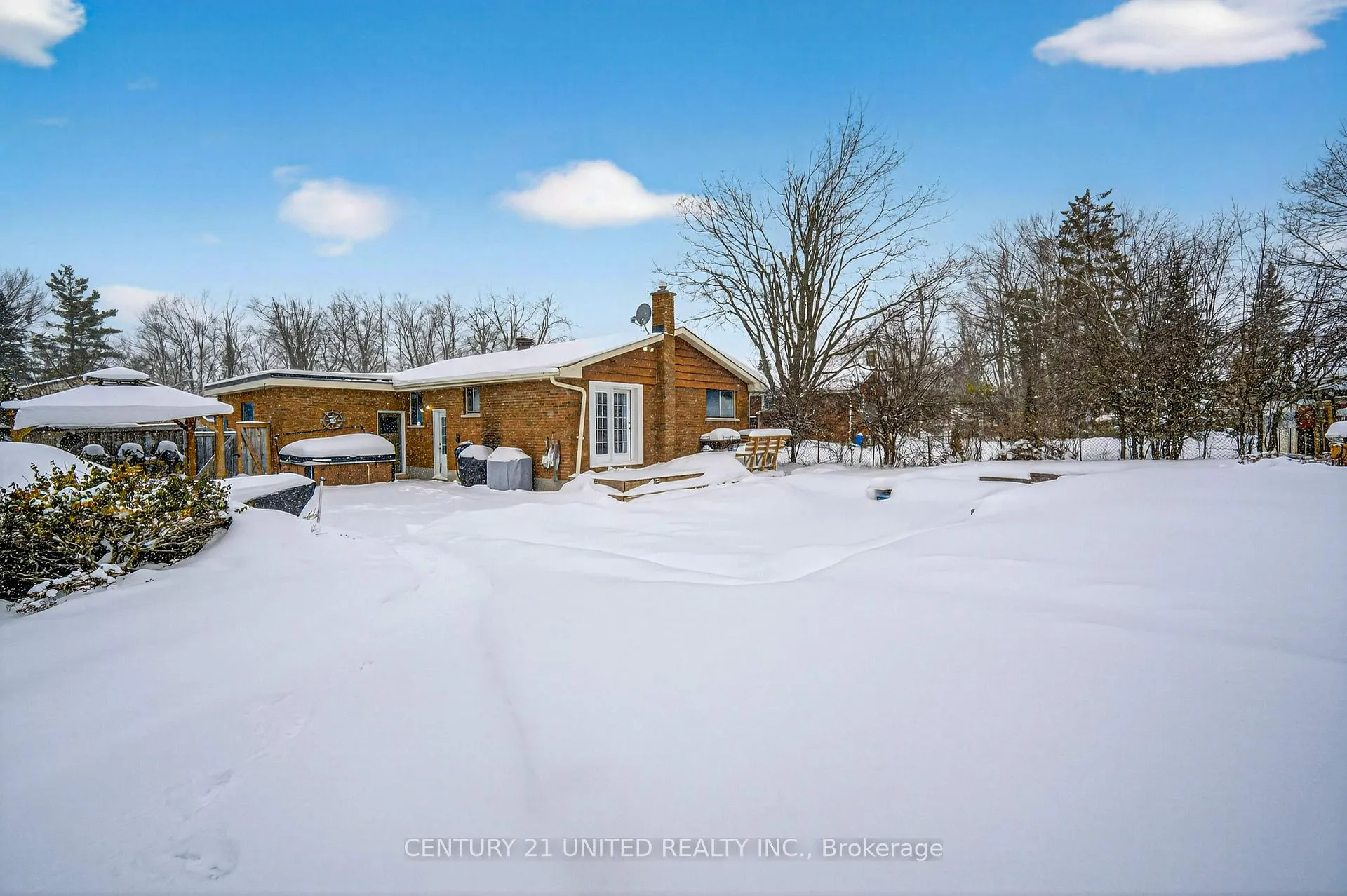 Photo 27 of 794 Foxe Street, Peterborough, Northcrest Ward 5 — HOMEH