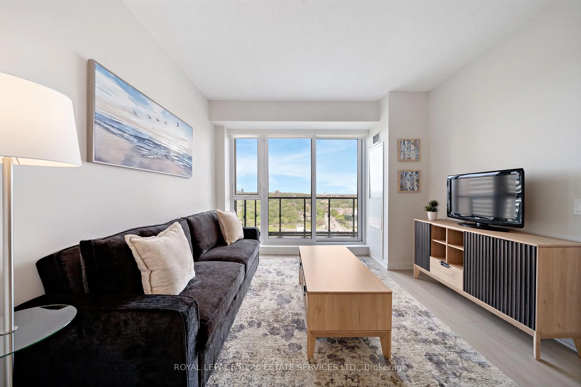 Photo 11 of Unit 1411, 130 River Street, Toronto, Regent Park — HOMEH