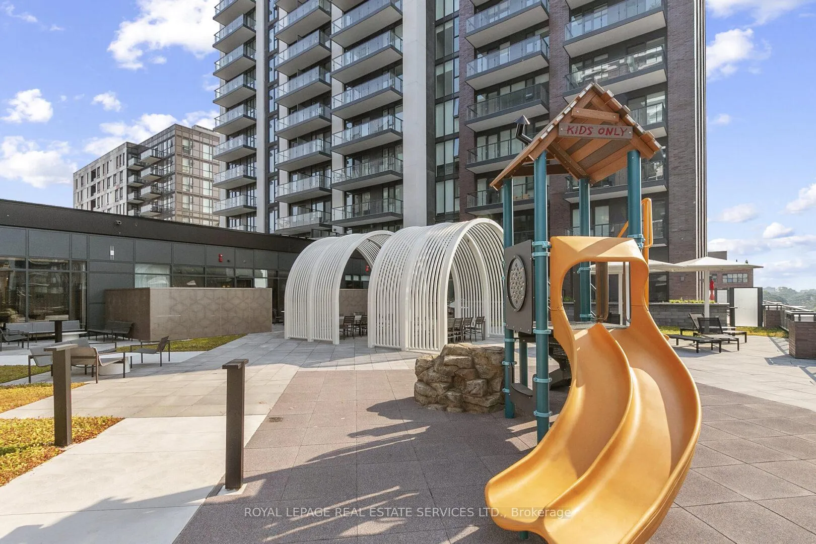 Photo 34 of Unit 1411, 130 River Street, Toronto, Regent Park — HOMEH