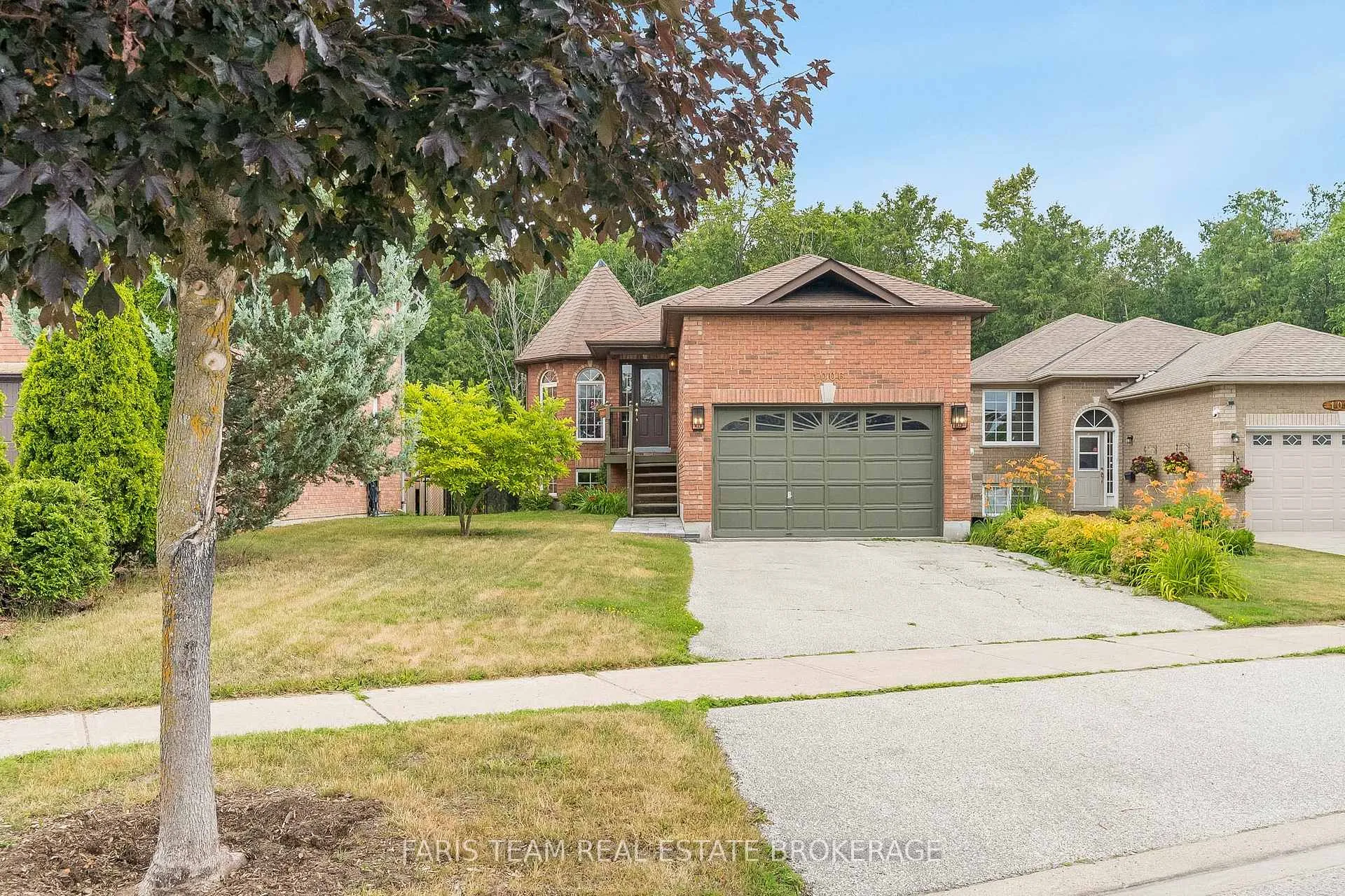 Photo 2 of 1006 Leslie Drive, Innisfil, Alcona — HOMEH