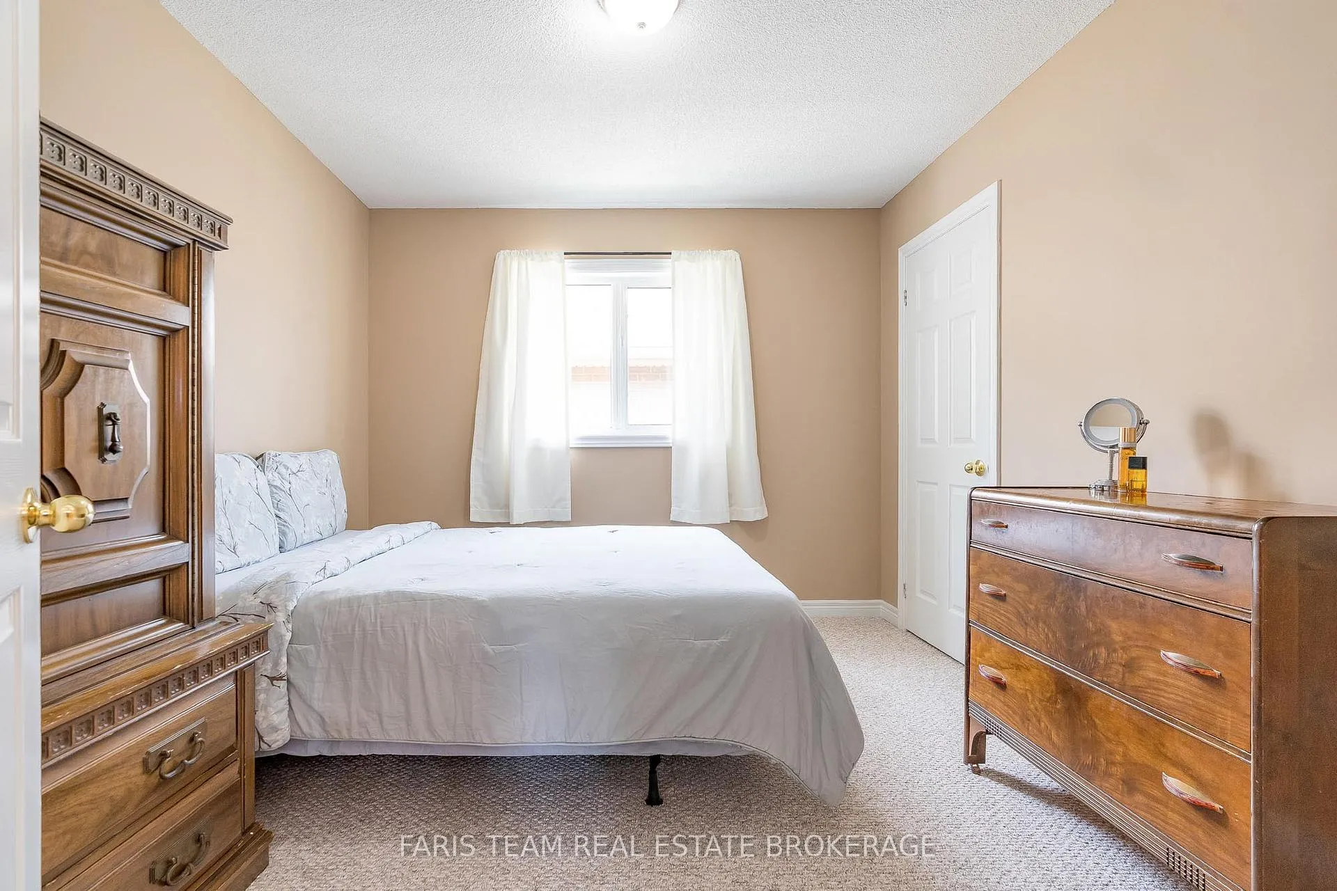 Photo 19 of 1006 Leslie Drive, Innisfil, Alcona — HOMEH