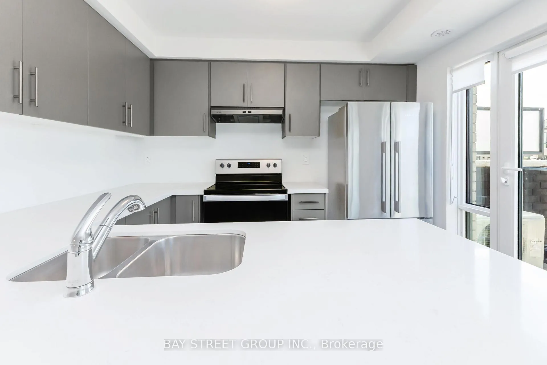 Photo 6 of Unit 17, 15 Romilly Avenue, Brampton, Northwest Brampton — HOMEH