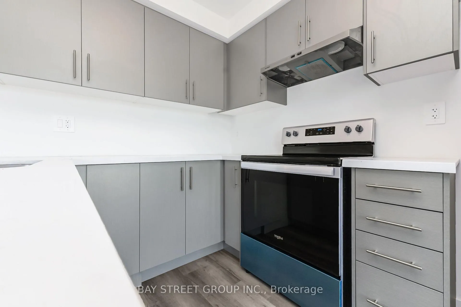 Photo 8 of Unit 17, 15 Romilly Avenue, Brampton, Northwest Brampton — HOMEH