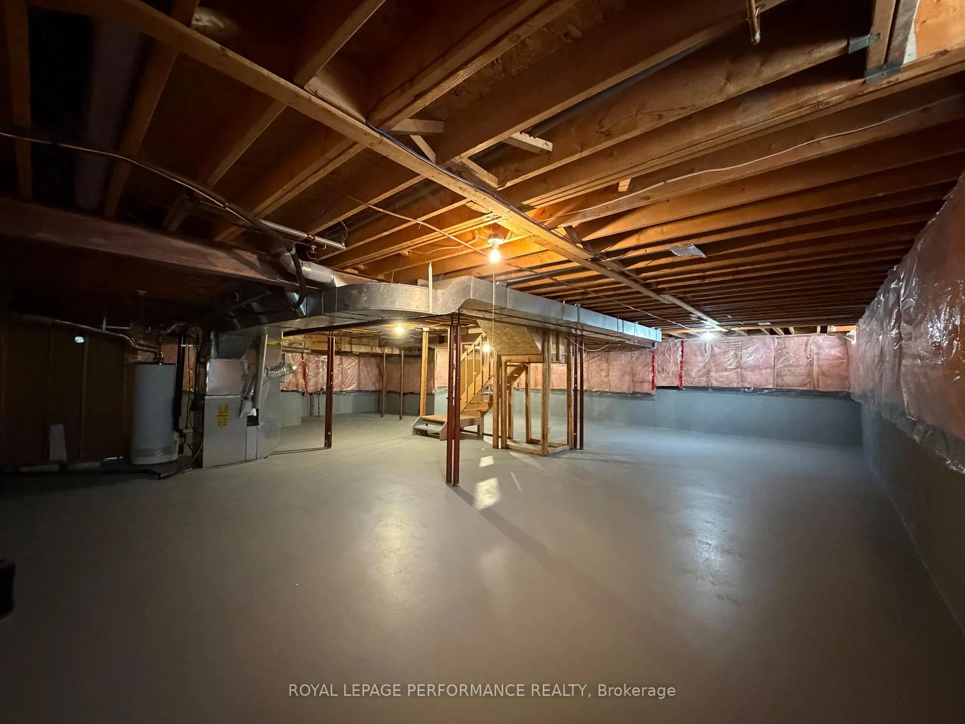 Photo 37 of 846 Montcrest Drive, Ottawa, Fallingbrook/Ridgemount — HOMEH